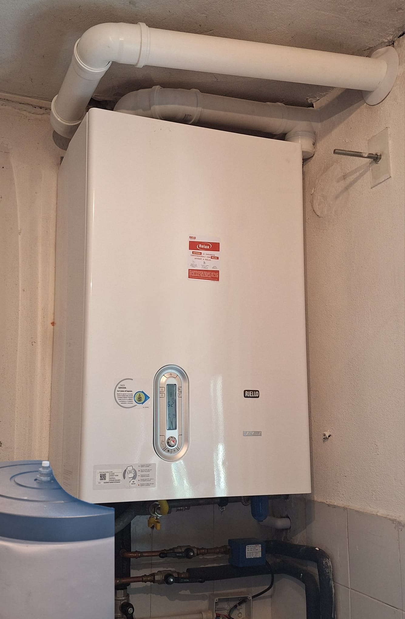 Installazione sistema ibrido pompa di calore Venezia – impianto Riello NXHM 012 M