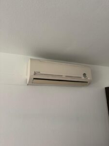 Sostituzione vecchio climatizzatore con Riello a Padova